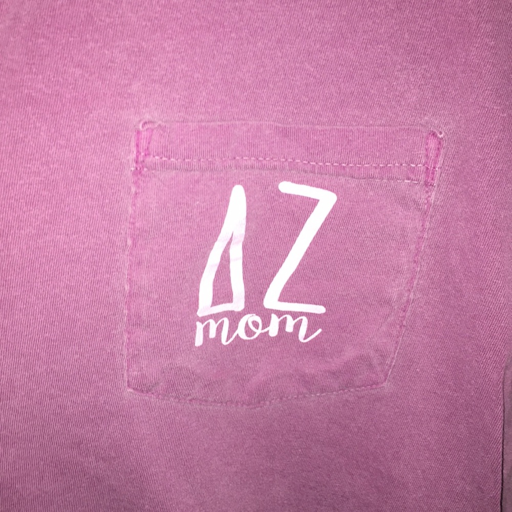 Delta Zeta Mom Comfort Color